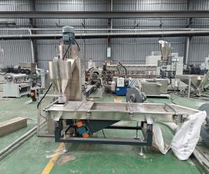 雙螺桿擠出機(jī)_雙螺桿擠出機(jī)_佳德智能裝備科技有限公司